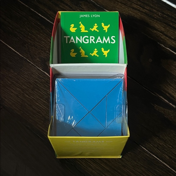 Tangrams Puzzle Box - Picture 5 of 5